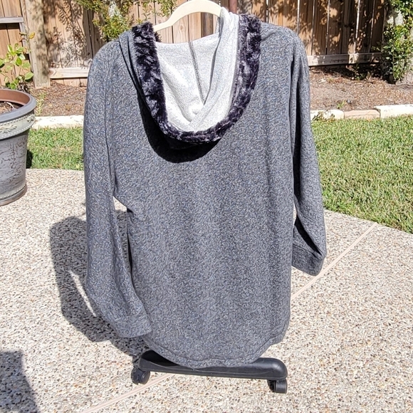 NWOT SOFT SURROUNDINGS Medium Cabin Cuddle Up Hoodie Sweatshirt Sweater Hood Gra - Picture 9 of 12